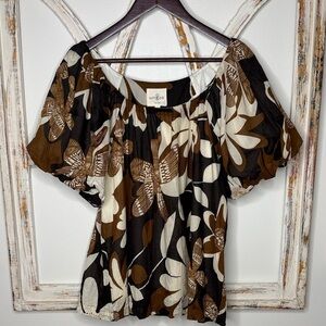 Umgee Black and Brown Floral Blouse
